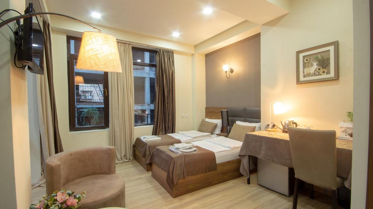 Hotel Terrace Tbiliszi Kültér fotó