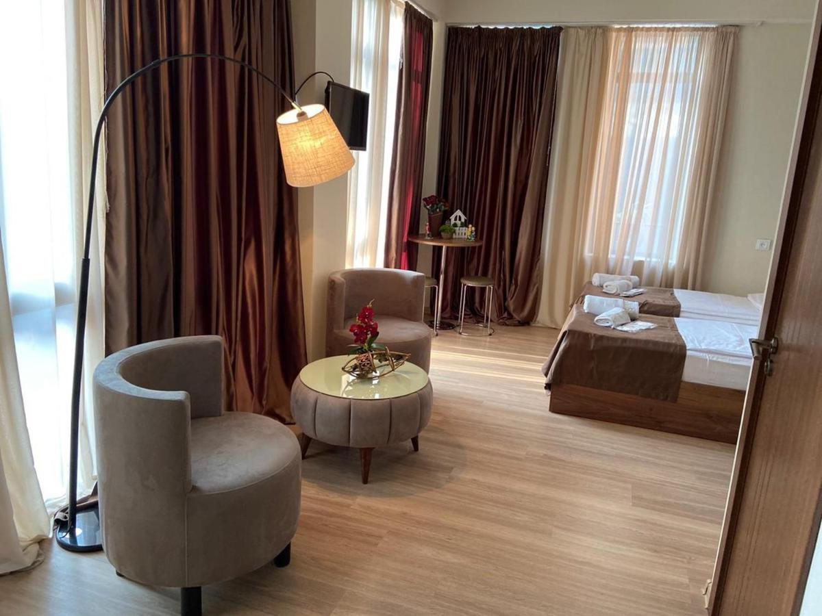 Hotel Terrace Tbiliszi Kültér fotó